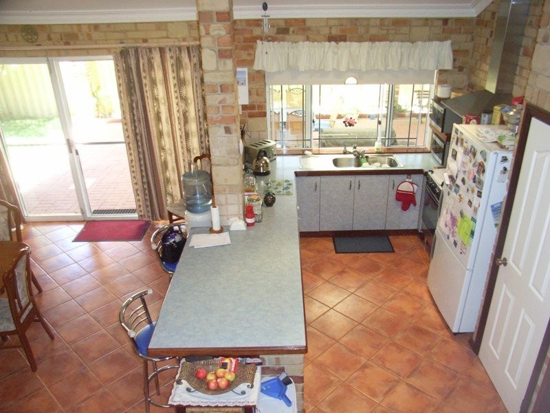 1 Robin Cove, Busselton WA 6280