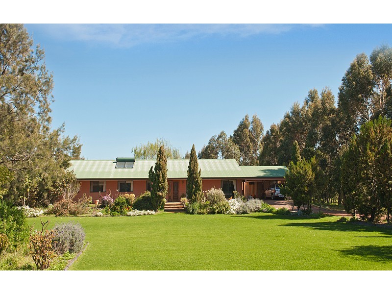 115 Ballarat Road, Busselton WA 6280