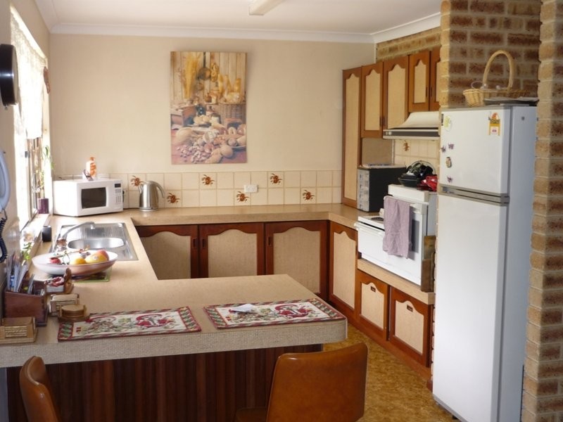 15 Bignell Drive, Busselton WA 6280