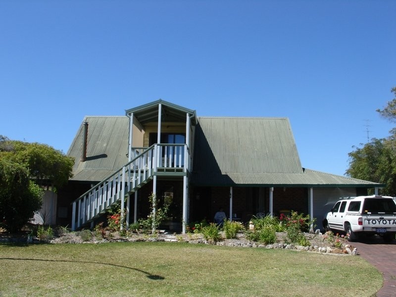 13 Forsyth Place, Busselton WA 6280