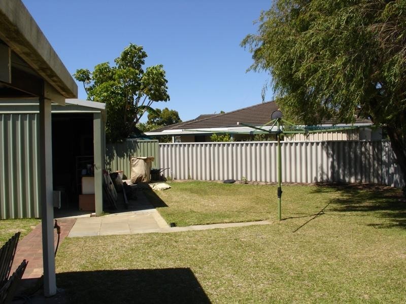 13 Forsyth Place, Busselton WA 6280
