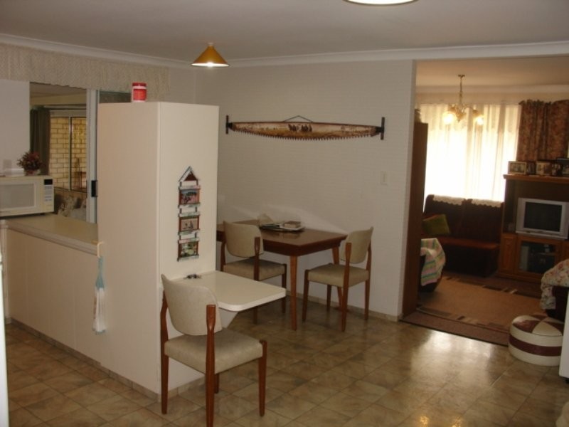 6 Greyteal Place, Busselton WA 6280