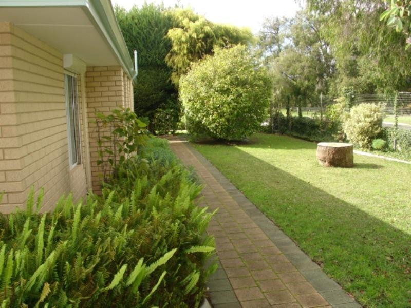 6 Greyteal Place, Busselton WA 6280