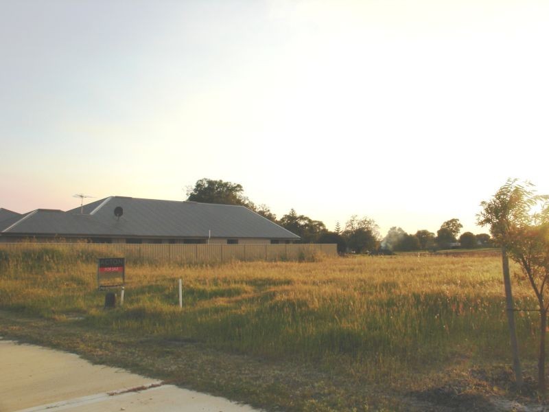 13 Sandilands Boulevard, Busselton WA 6280