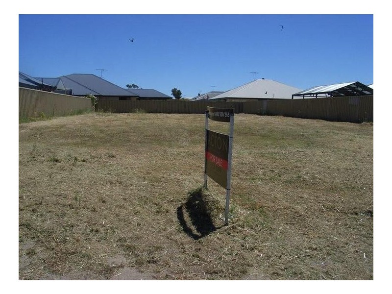 81 Broadwater Boulevard, Broadwater WA 6280