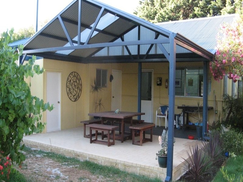 64 Espinos Road, Busselton WA 6280