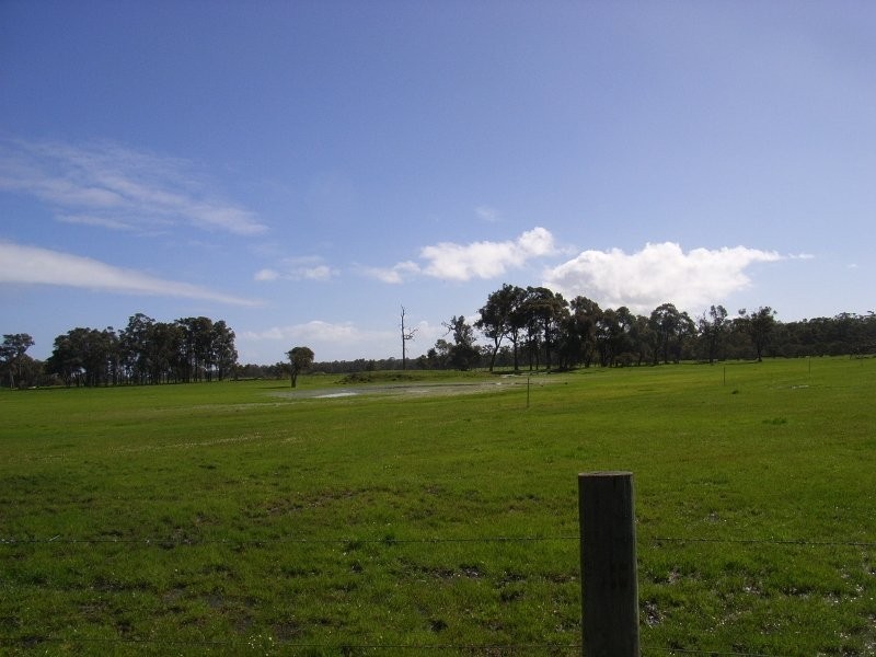 Loc 2001-2004 Tutunup, Tutunup WA 6280