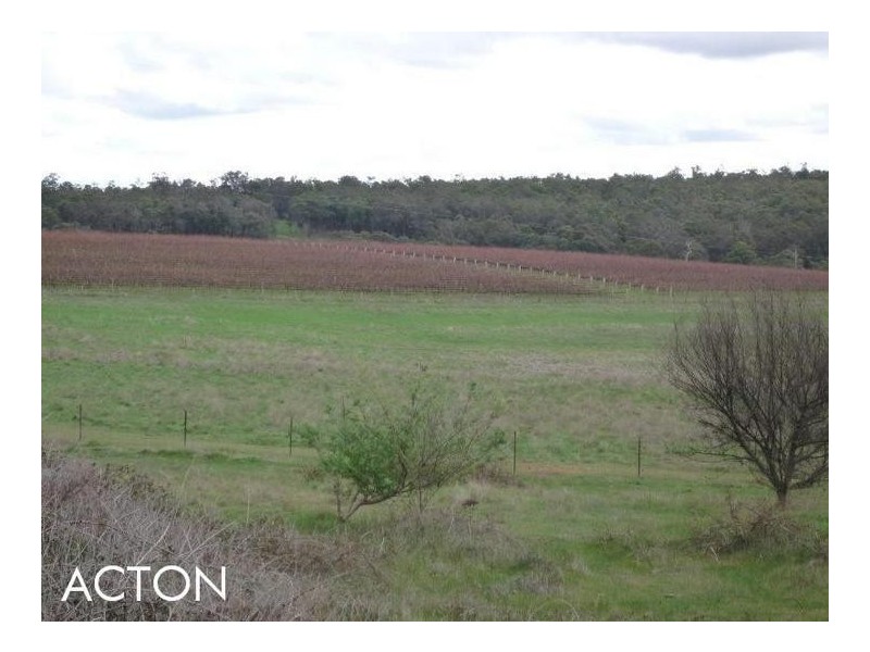 4 Greenbushes Boyup Brook Road, Greenbushes WA 6254