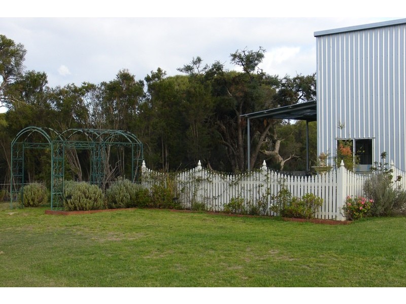 75 Plantation Road, Busselton WA 6280