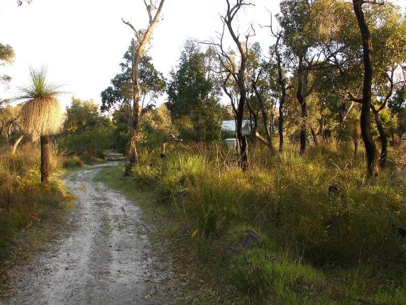 421 Oates Road, Tutunup WA 6280