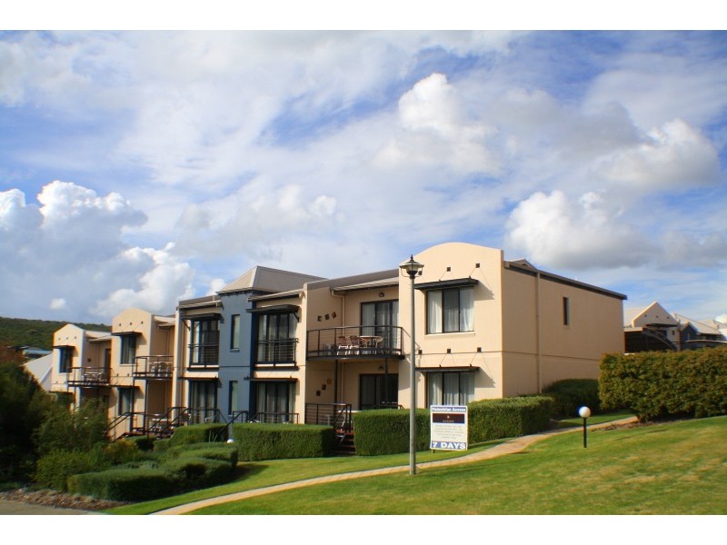 207/1 Resort Place, Gnarabup WA 6285