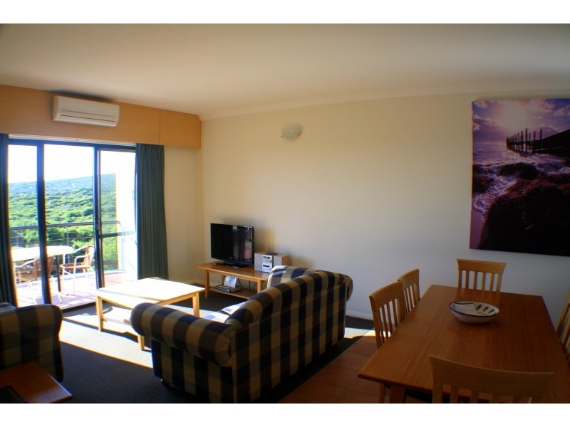 207/1 Resort Place, Gnarabup WA 6285