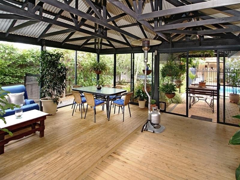 16 East Willmott Avenue, Margaret River WA 6285