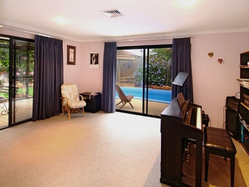 16 East Willmott Avenue, Margaret River WA 6285