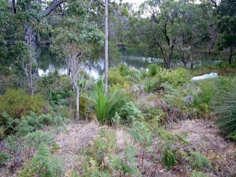 11 Patmore Road, Warner Glen WA 6288