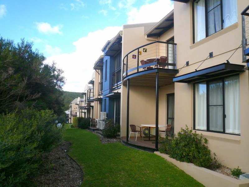 104/1 Resort Place, Gnarabup WA 6285