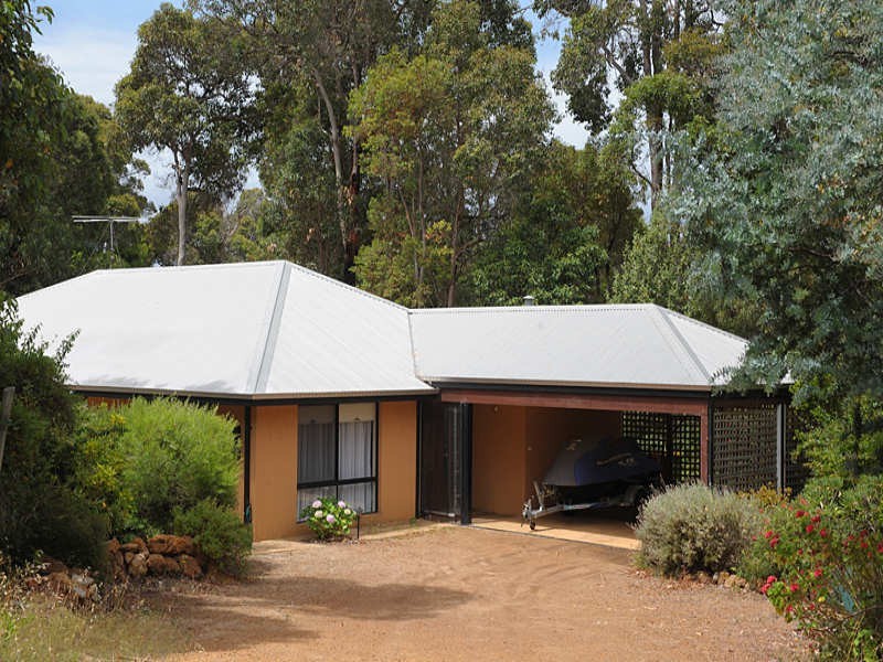 4 The Grove, Margaret River WA 6285