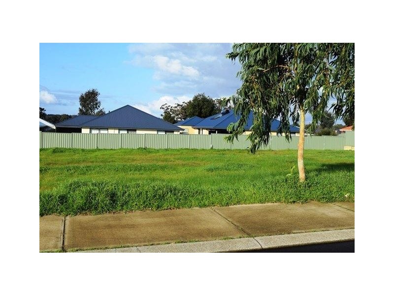 22 Sandalwood Drive, Margaret River WA 6285