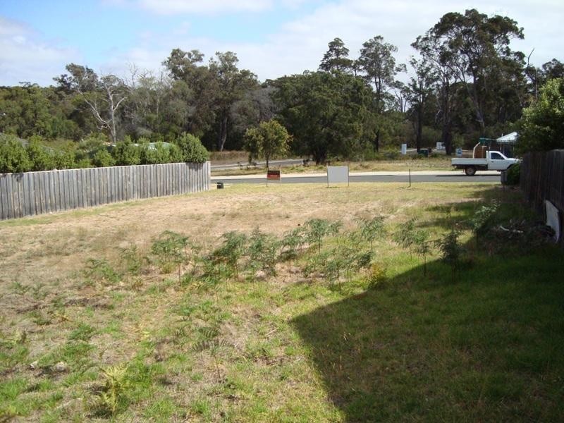 4 Halcyon Crescent, Margaret River WA 6285