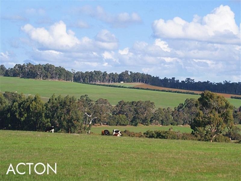 32 Bessell Road, Margaret River WA 6285