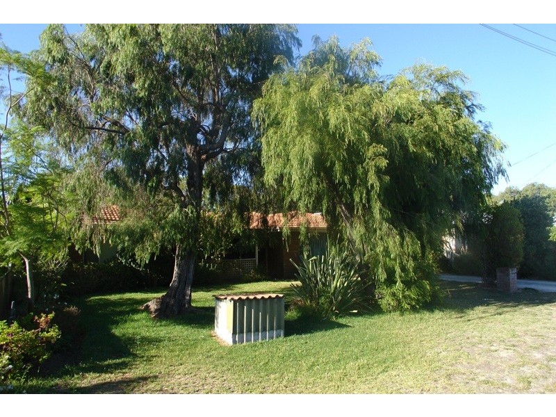 25 Dawson Avenue, Abbey WA 6280