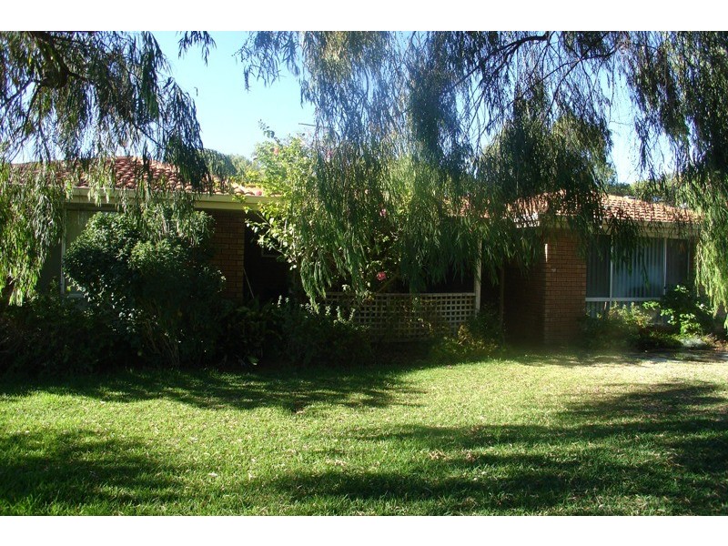 25 Dawson Avenue, Abbey WA 6280