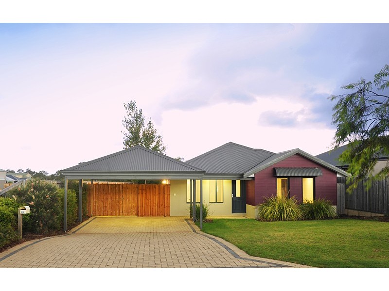 37 Halcyon Crescent, Margaret River WA 6285