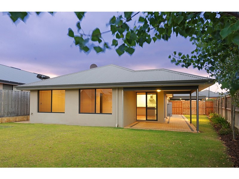 37 Halcyon Crescent, Margaret River WA 6285