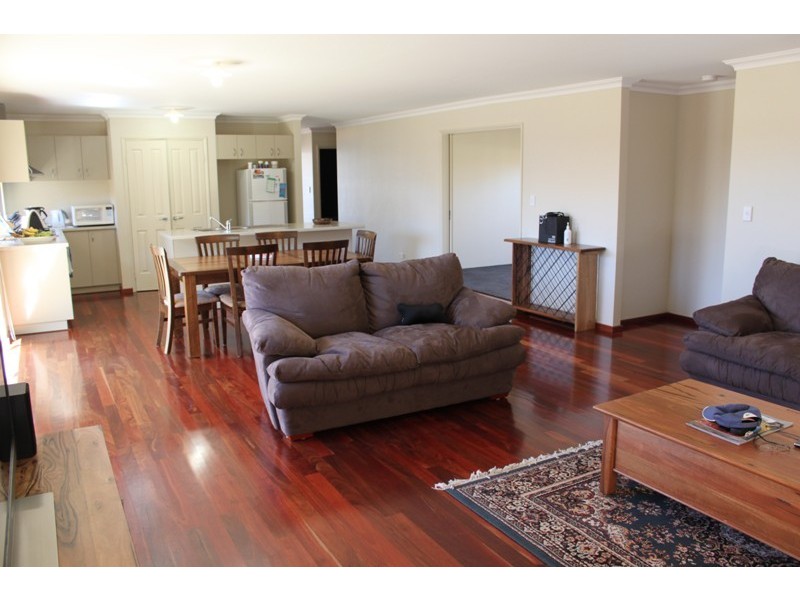 9 Occitane Way, Busselton WA 6280