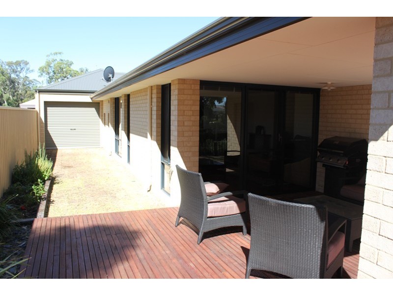 9 Occitane Way, Busselton WA 6280