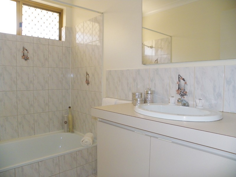 13/33 Davies Way, Busselton WA 6280