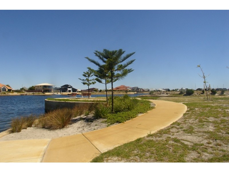 10 Anchor View, Geographe WA 6280