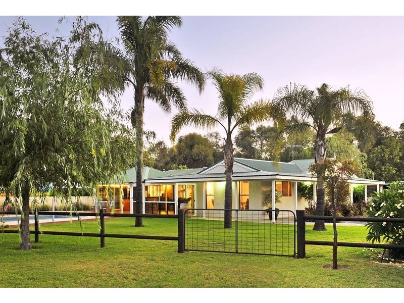 123 Ballarat Road, Wonnerup WA 6280