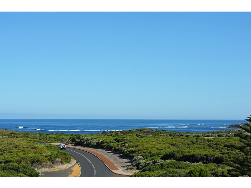 73 Marmaduke Point Drive, Gnarabup WA 6285