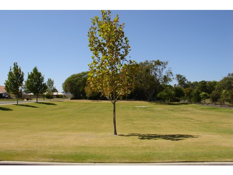 4 Echidna Green, Abbey WA 6280