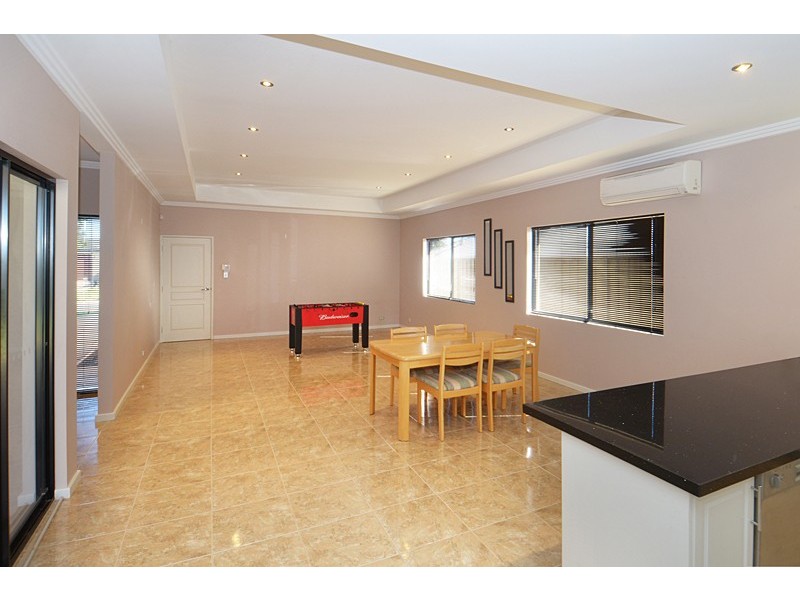 645 St Michaels Parkway, Dunsborough WA 6281