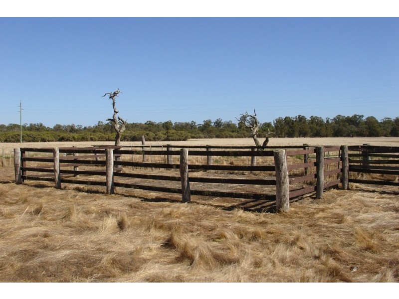 Location 4220 Bussell Highway, Busselton WA 6280