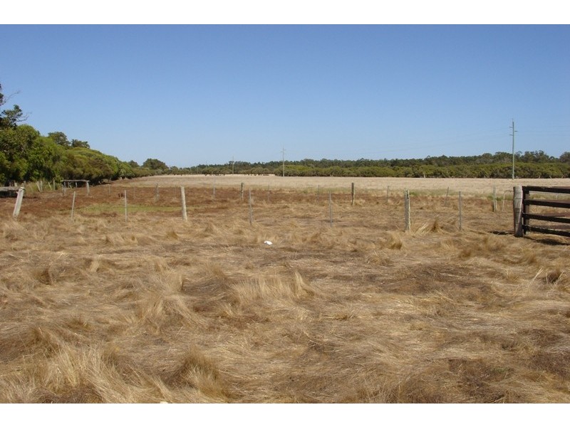 Location 4220 Bussell Highway, Busselton WA 6280