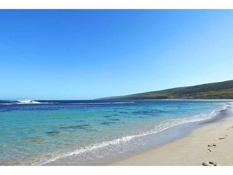 37 Elsegood Avenue, Yallingup WA 6282