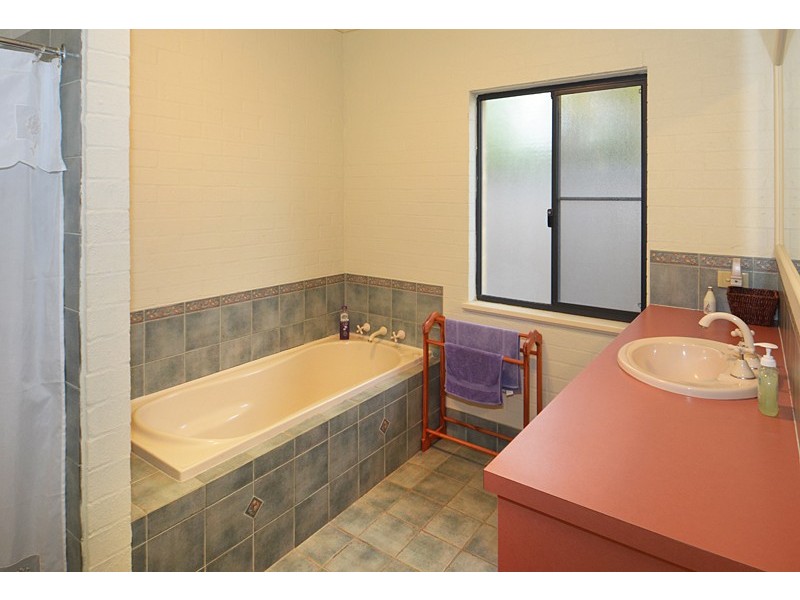 8 Plover Court, Busselton WA 6280