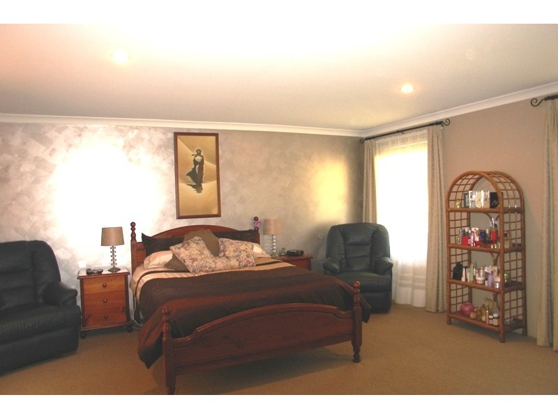 4 Settlers Gate, Busselton WA 6280