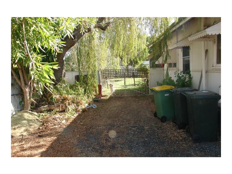 87 Fairbairn, Busselton WA 6280