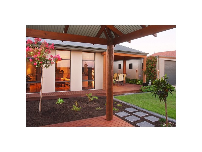 5 Mussel Court, Geographe WA 6280