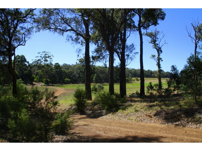 27 Sanctuary Circle, Cowaramup WA 6284