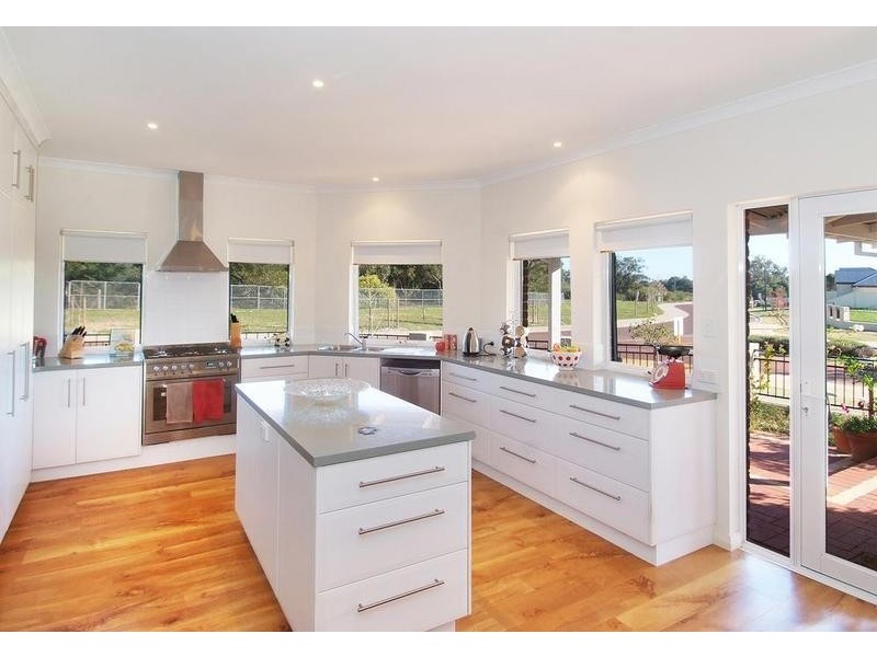 25 Pianobox Boulevard, West Busselton WA 6280