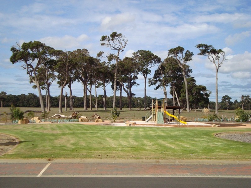 17 Abelia Avenue, Margaret River WA 6285