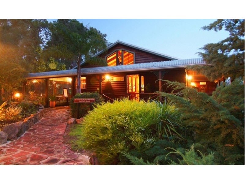 74 Caves Road, Dunsborough WA 6281