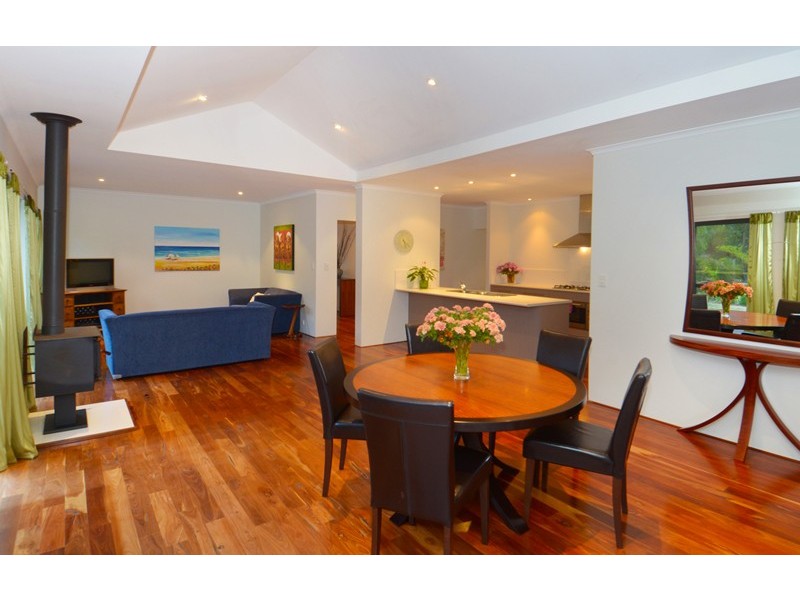 12 Glenvale Cross, Dunsborough WA 6281