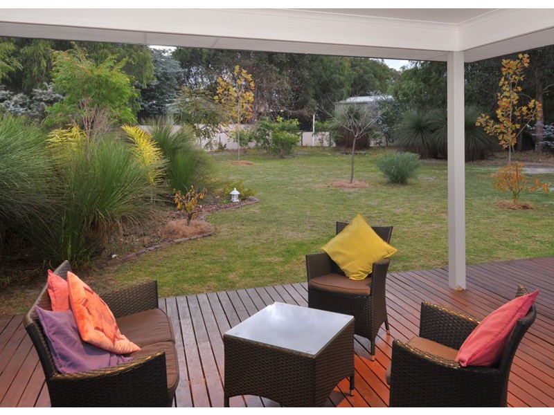 12 Glenvale Cross, Dunsborough WA 6281