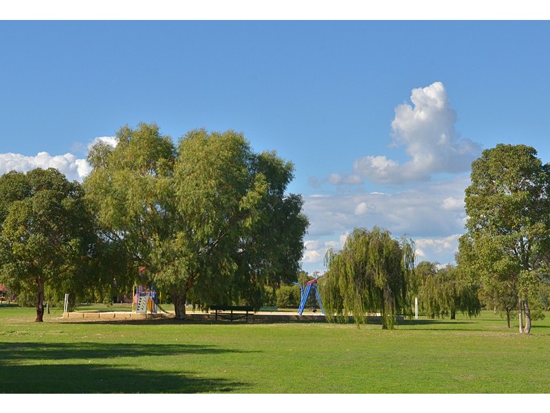 2/10 Beaufort Crescent, Busselton WA 6280